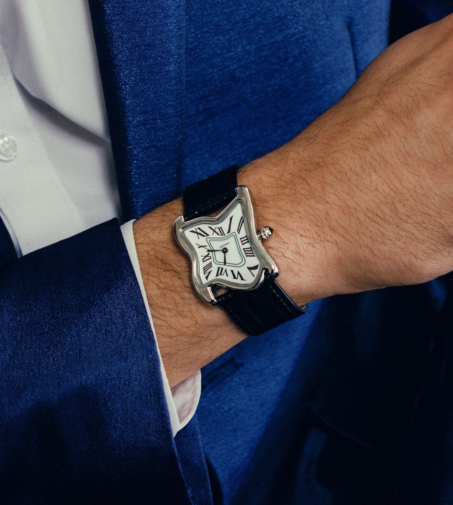 Montre fondante carrée grand modèle argent